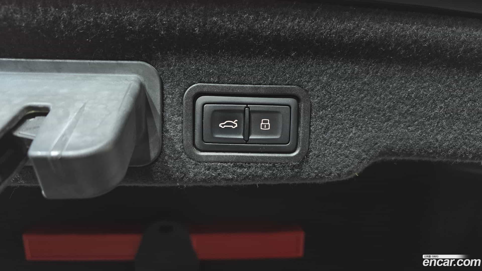 A8 Audi 2015.1-OPTION-020