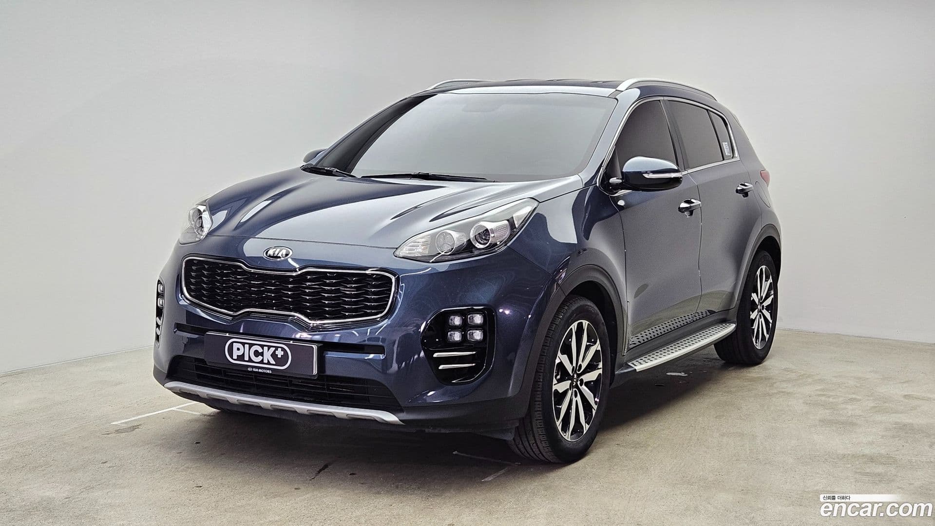 Main__Slider__Photo:Sportage Kia 2017.9-0