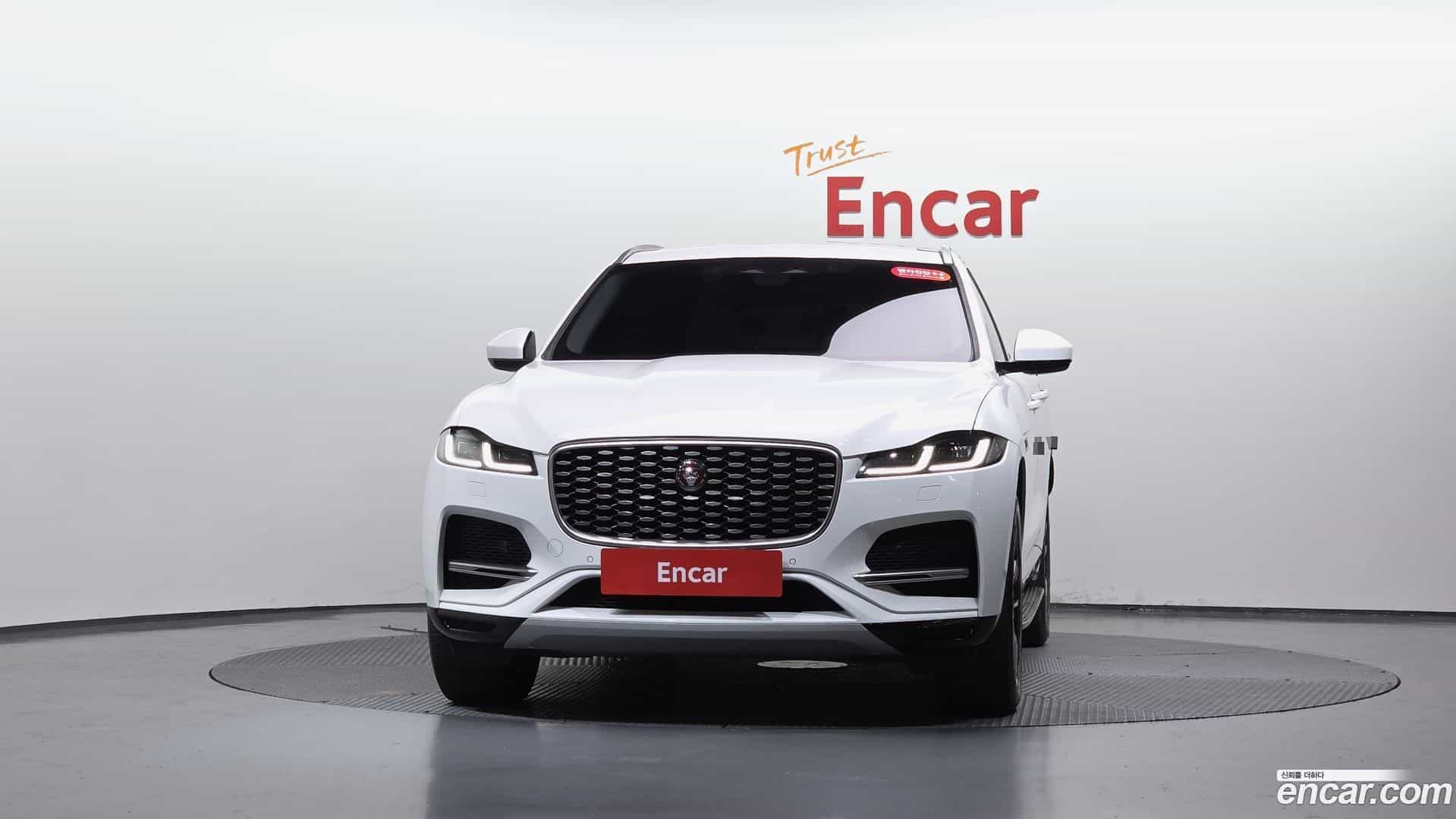 F-PACE Jaguar 2022.1-OUTER-003