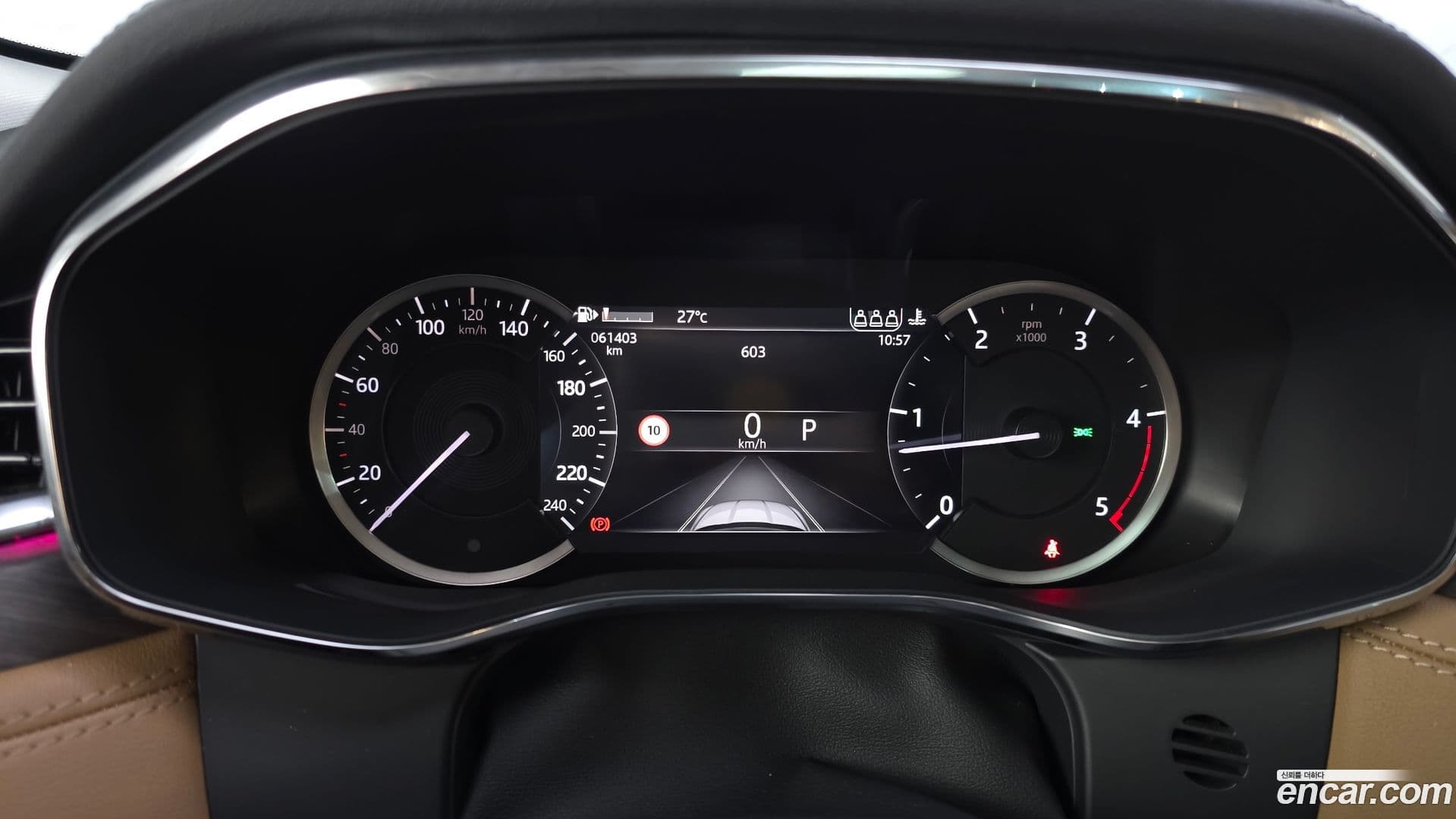 Main__Slider__Photo:F-PACE Jaguar 2022.1-7