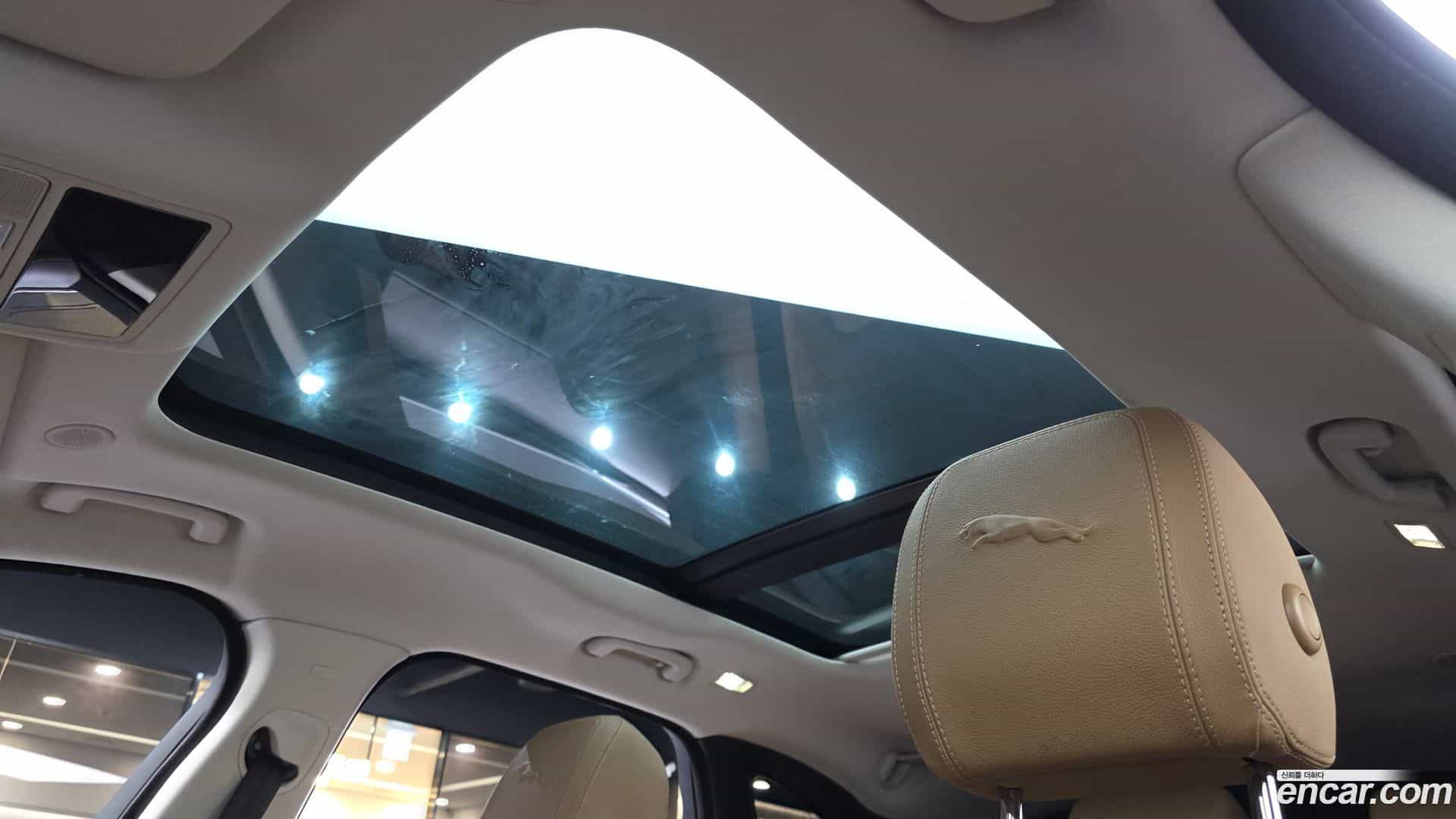 F-PACE Jaguar 2022.1-OPTION-023