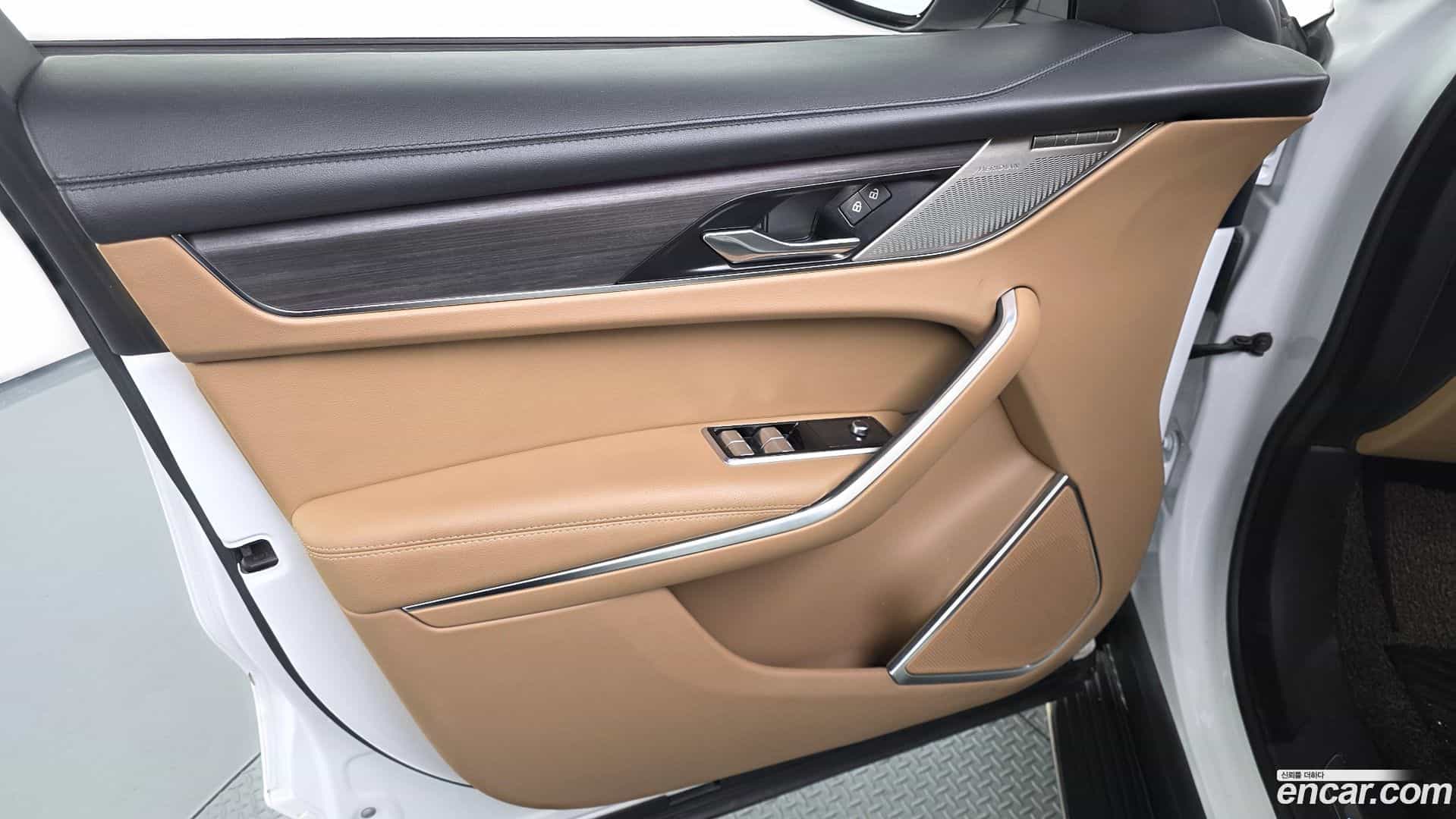 F-PACE Jaguar 2022.1-INNER-034