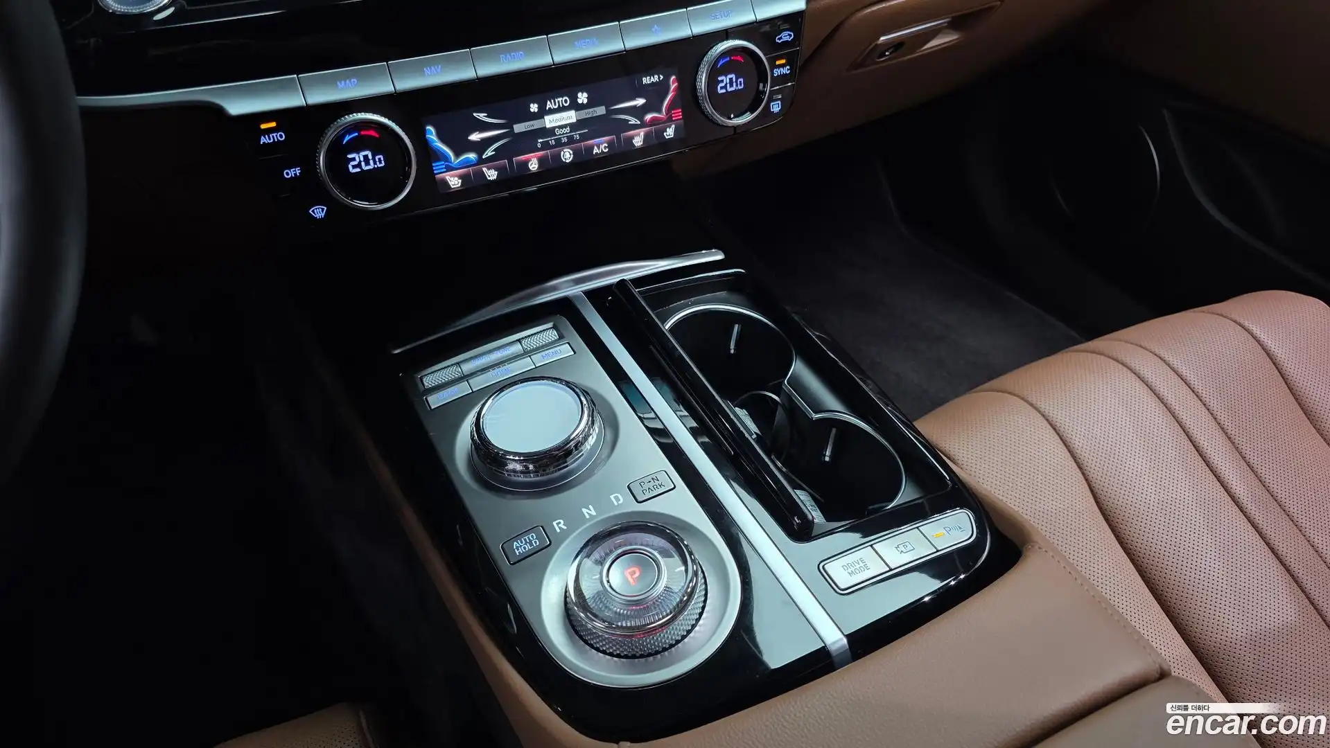 G80 Genesis 2024.0-INNER-009