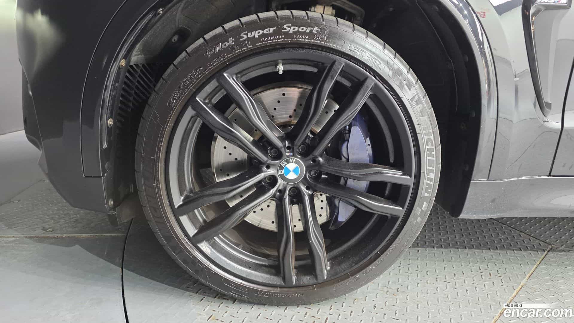 X5M BMW 2017.11-OUTER-005