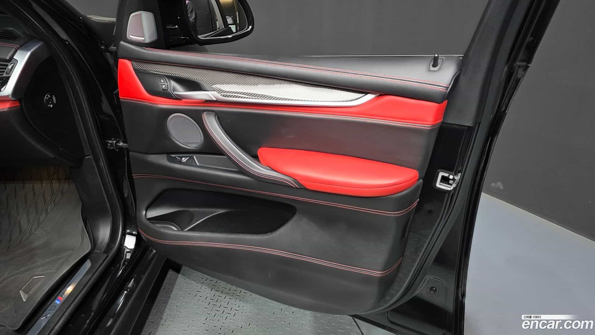 X5M BMW 2017.11-INNER-034