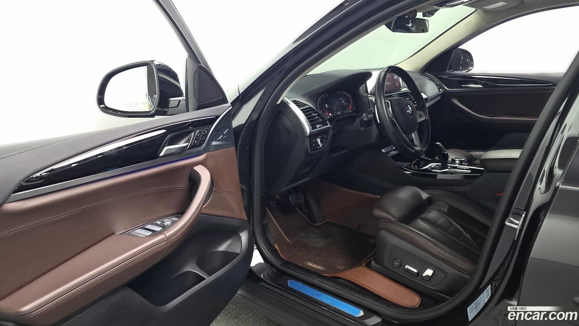 X4 BMW 2021.3-INNER-010
