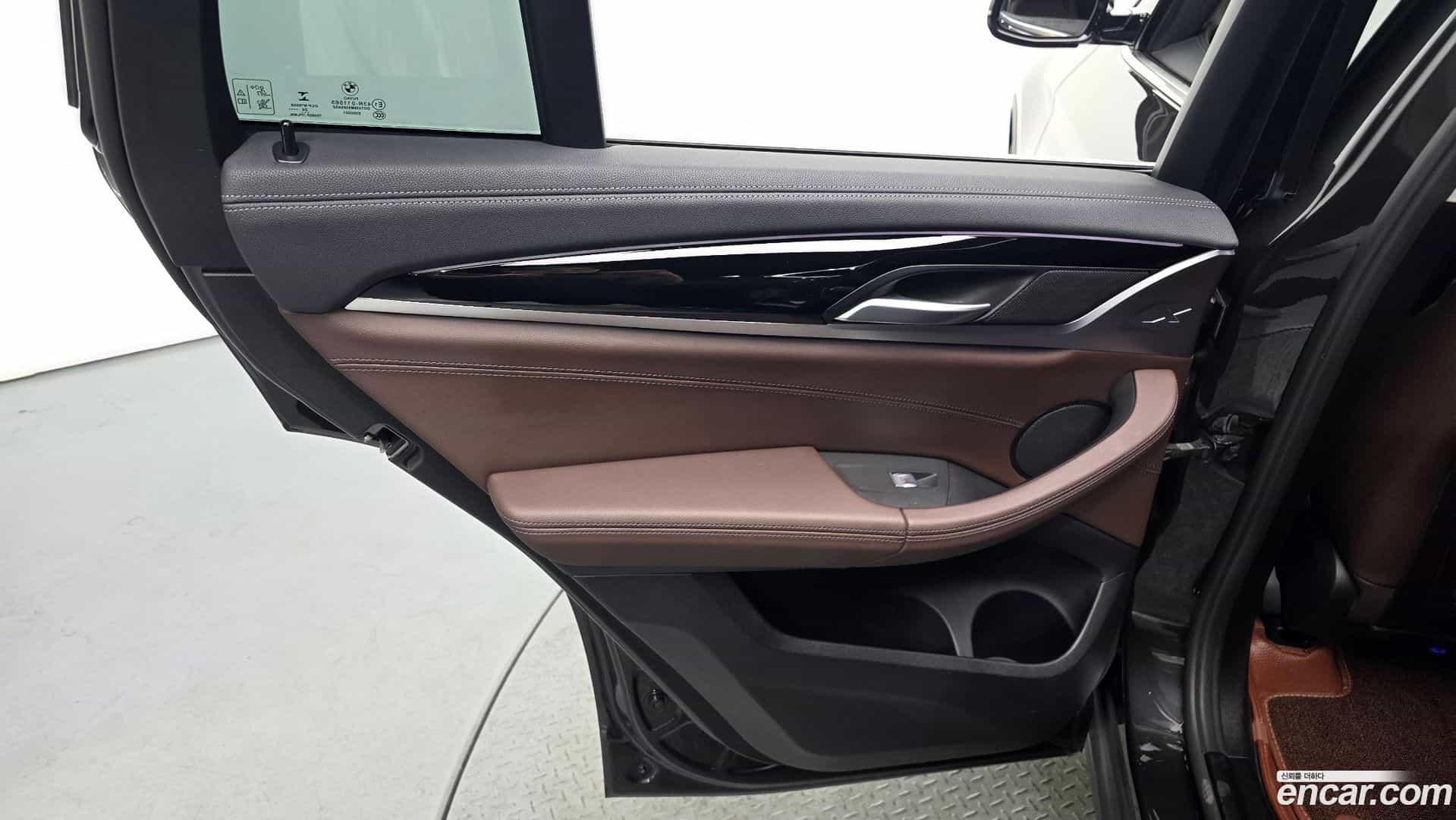 X4 BMW 2021.3-INNER-035