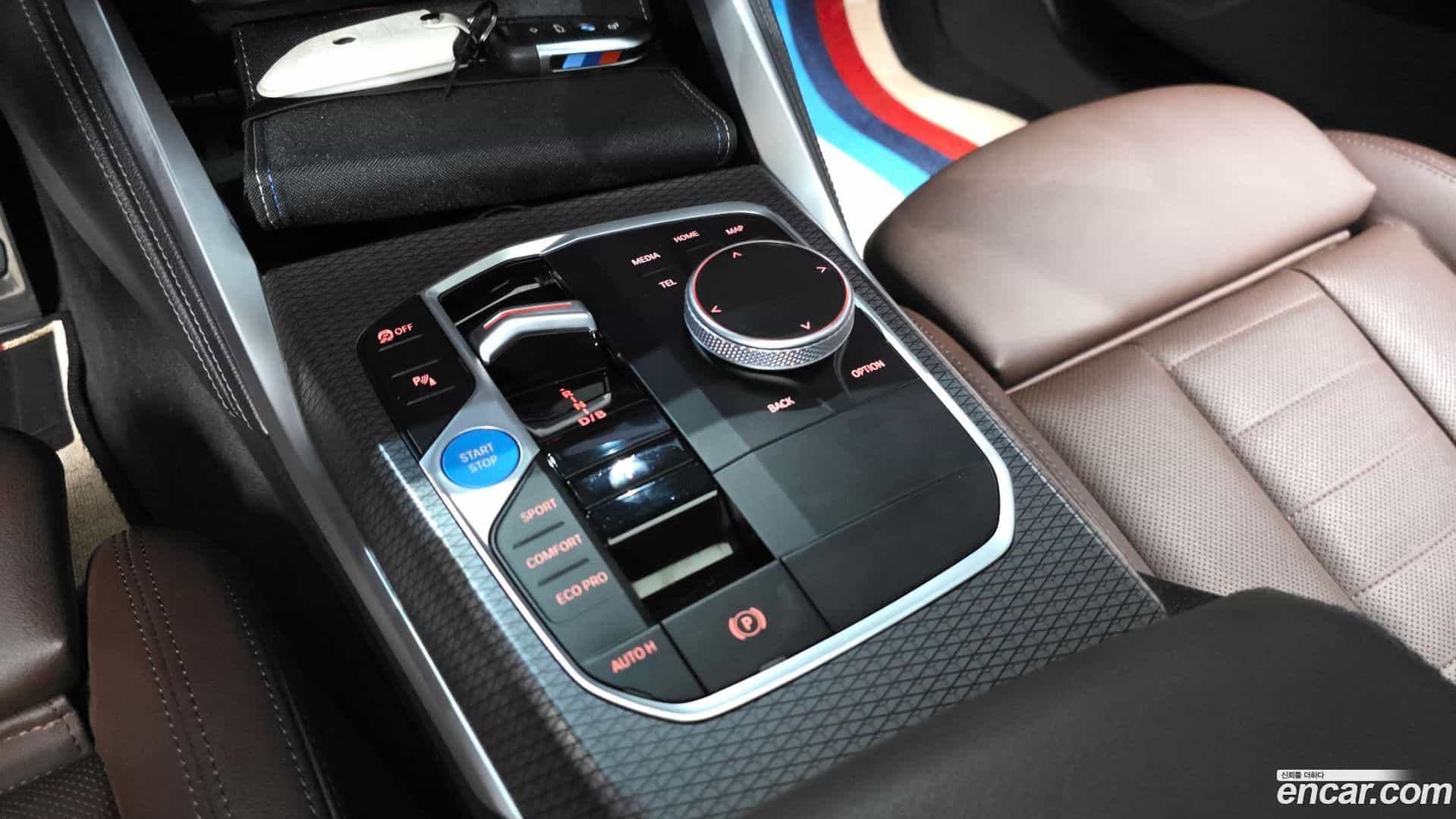 i4 BMW 2024.2-INNER-009