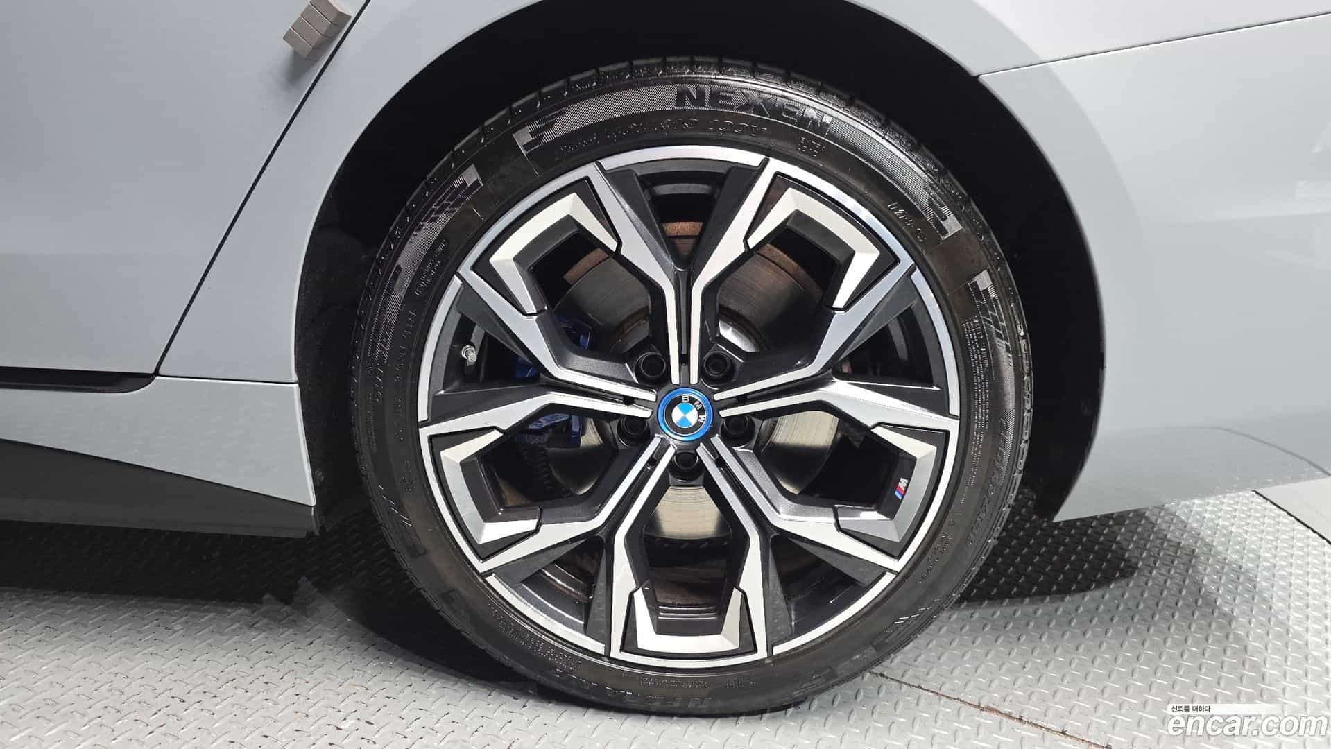 i4 BMW 2024.2-OUTER-031