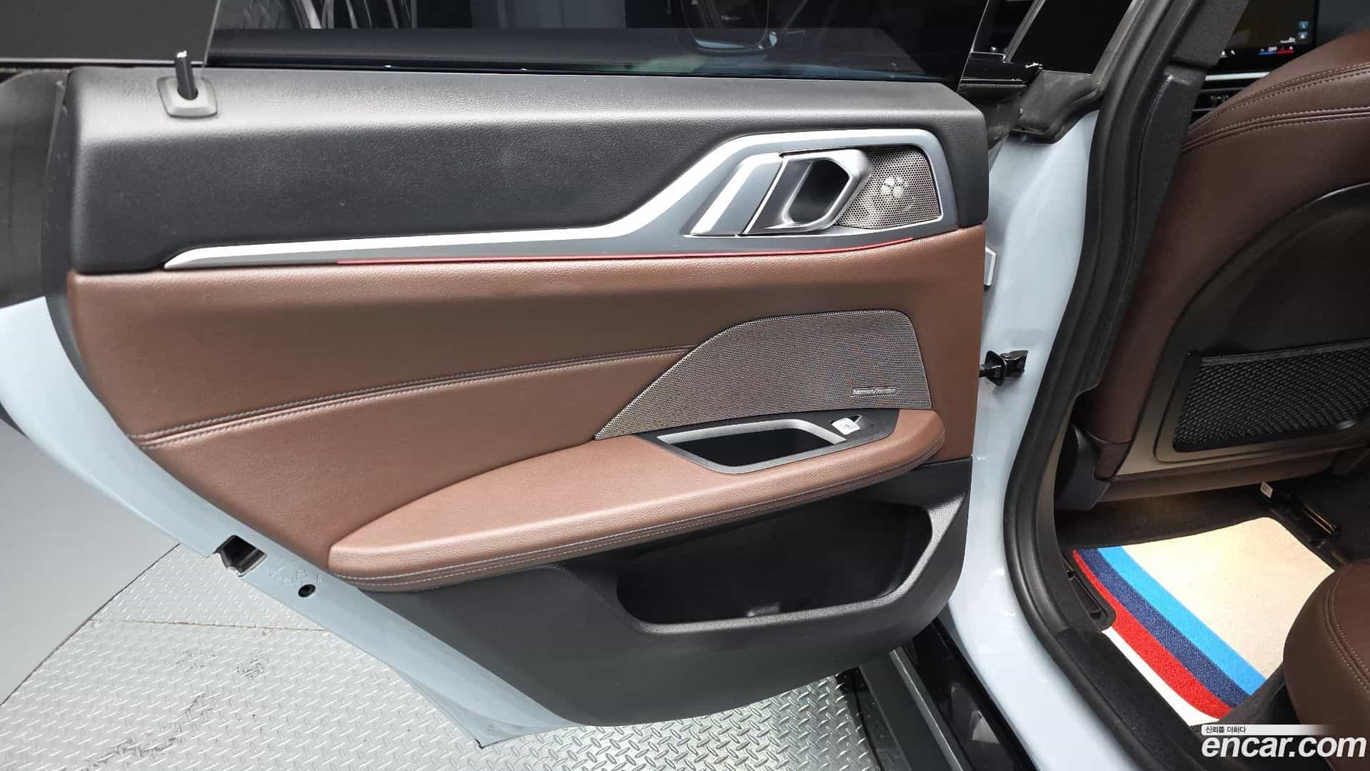 i4 BMW 2024.2-INNER-035