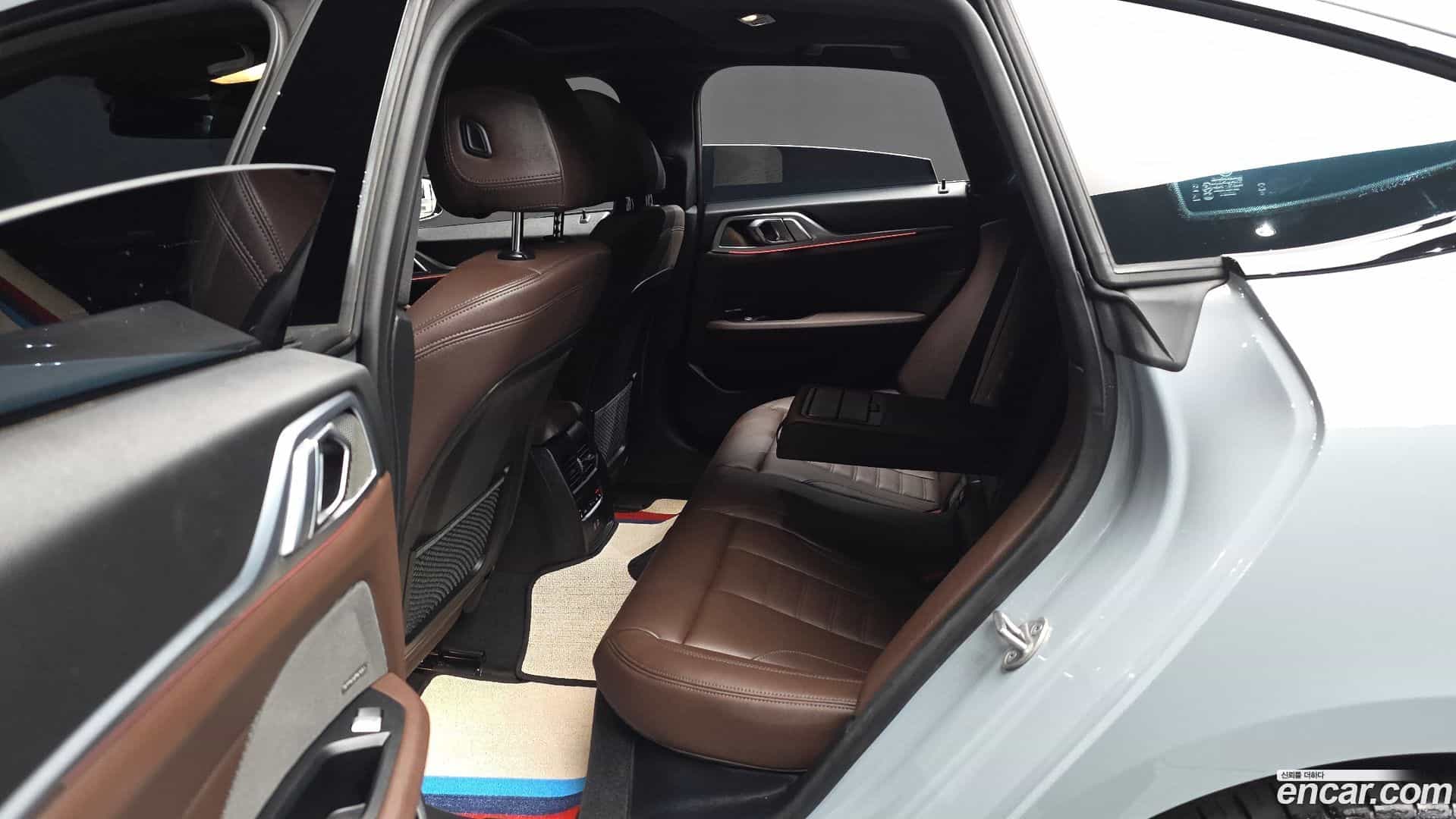 i4 BMW 2024.2-INNER-036