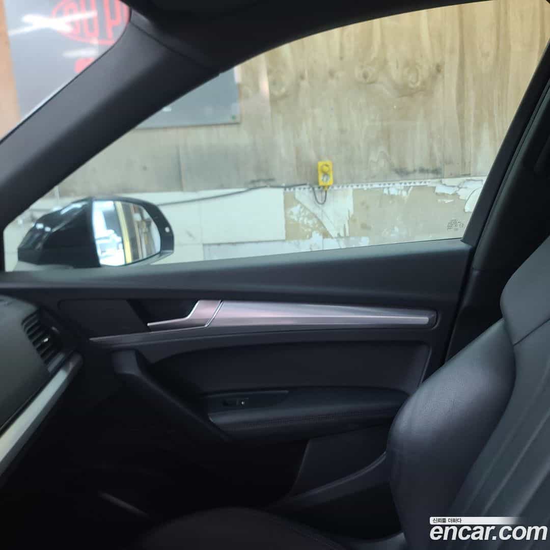 Q5 Audi 2020.11-INNER-010