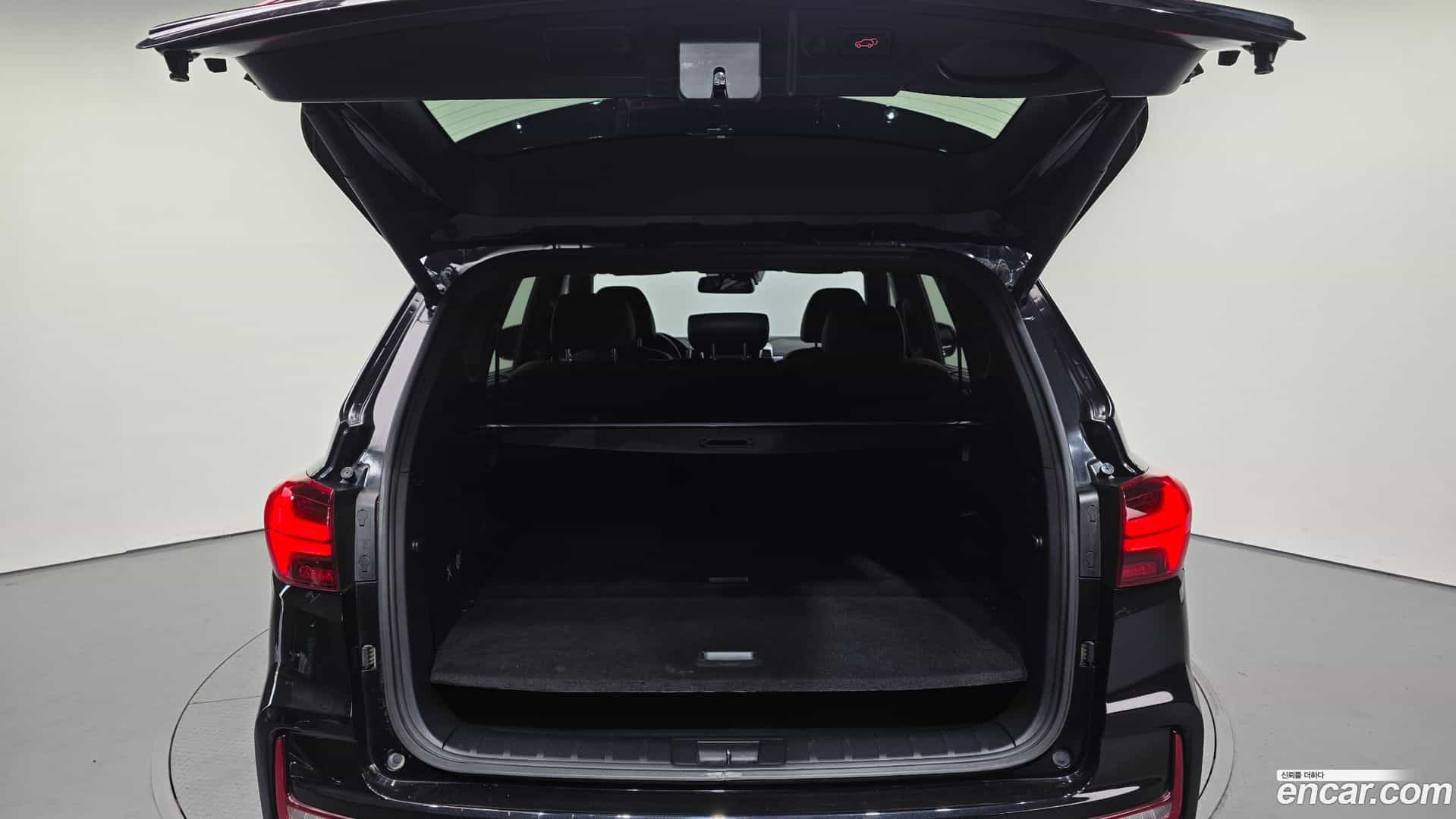 Rexton KG Mobility 2021.7-OPTION-024