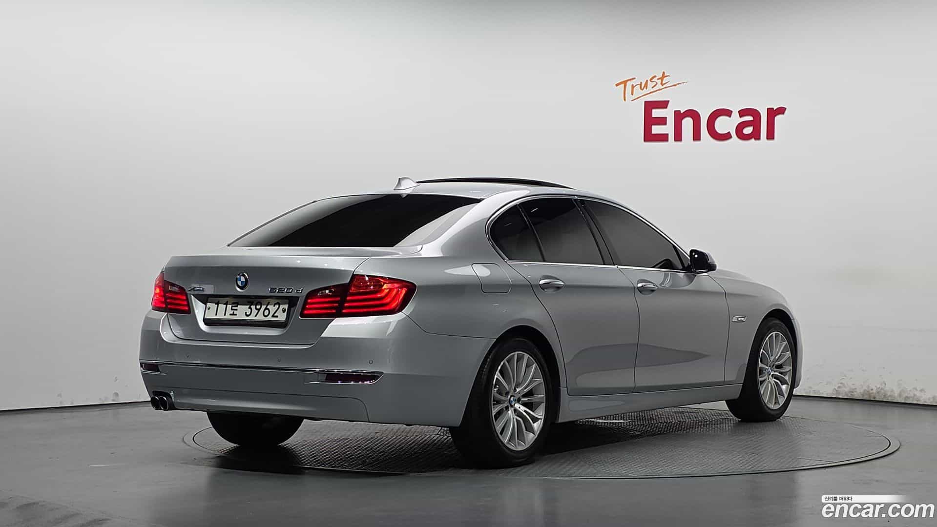 5-Series BMW 2015.3-OUTER-002