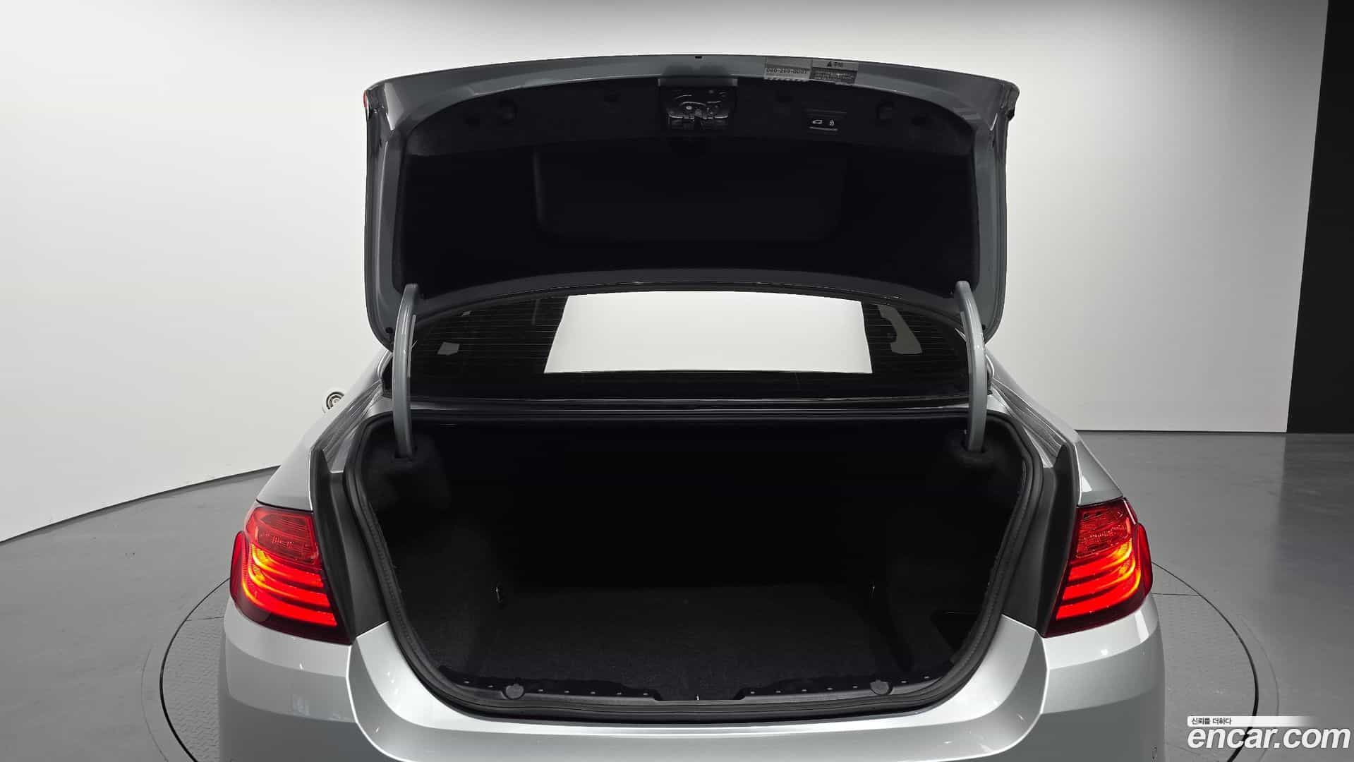5-Series BMW 2015.3-OPTION-024