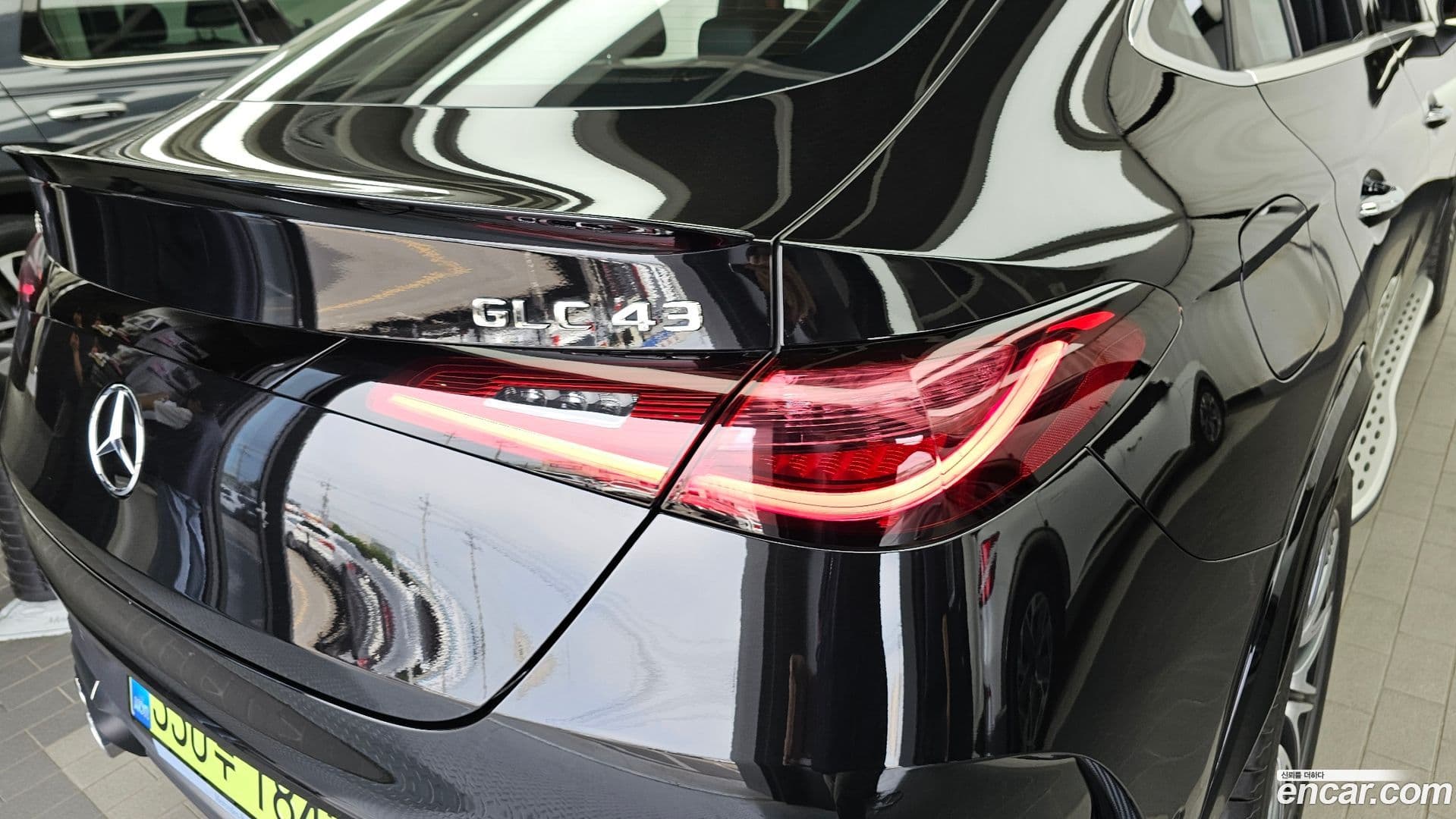 Main__Slider__Photo:GLC-Class Mercedes-Benz 2025.8-22