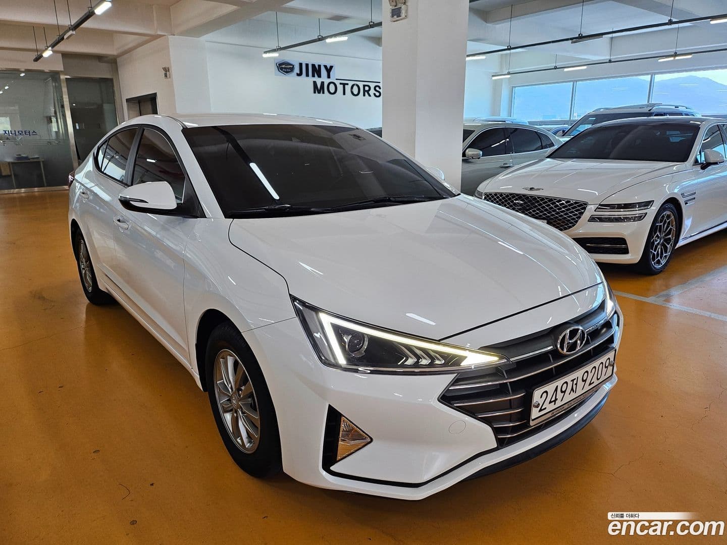 Main__Slider__Photo:AVANTE Hyundai 2020.1-0