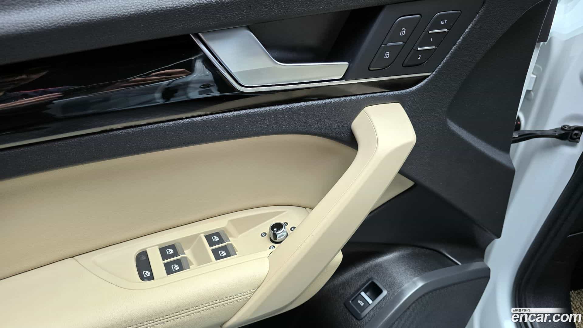 Q5 Audi 2021.8-OPTION-042