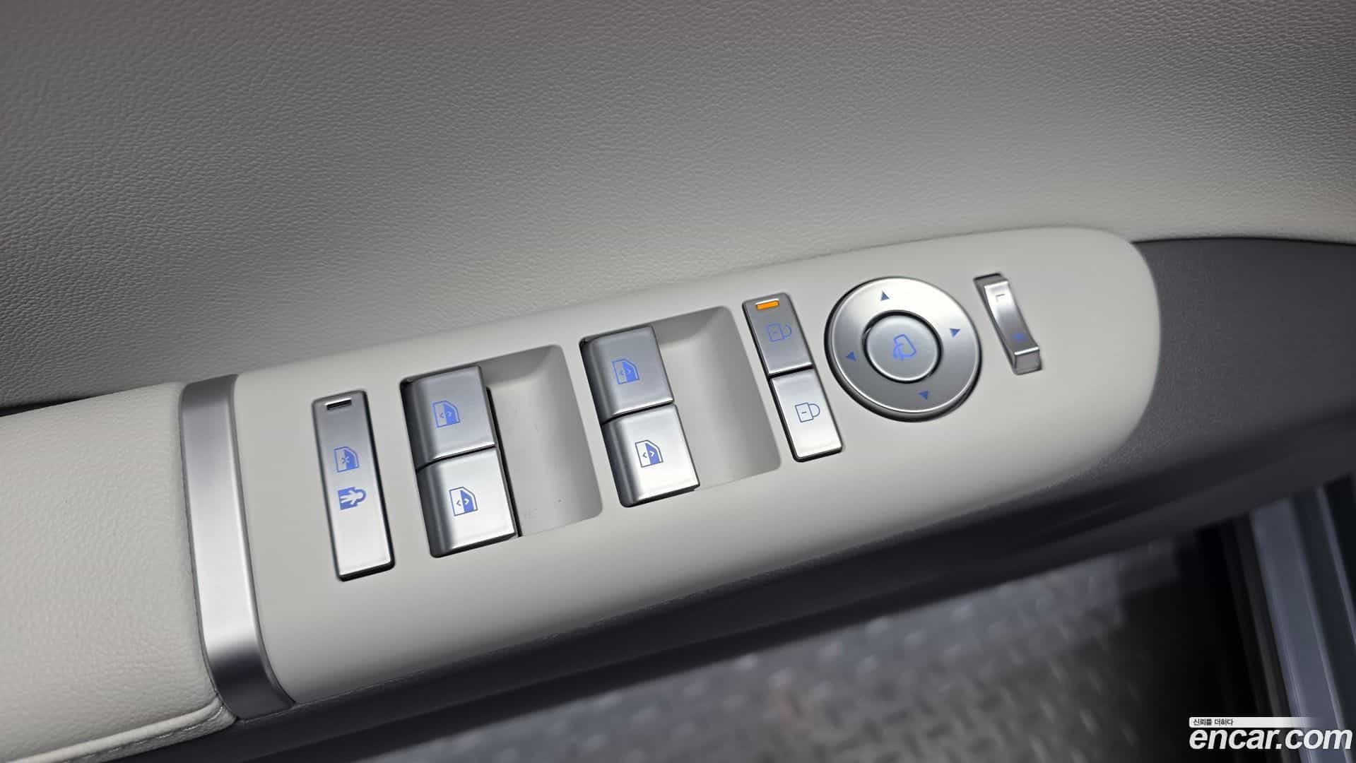 Grandeur Hyundai 2024.5-OPTION-041