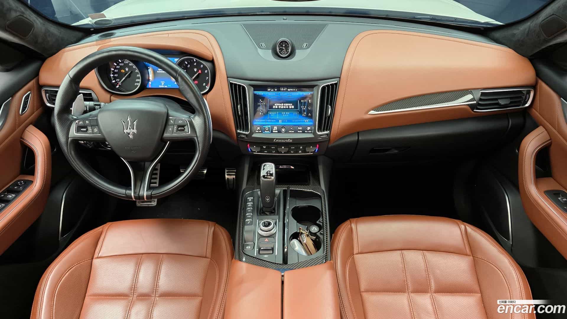 Levante Maserati 2019.3-INNER-007