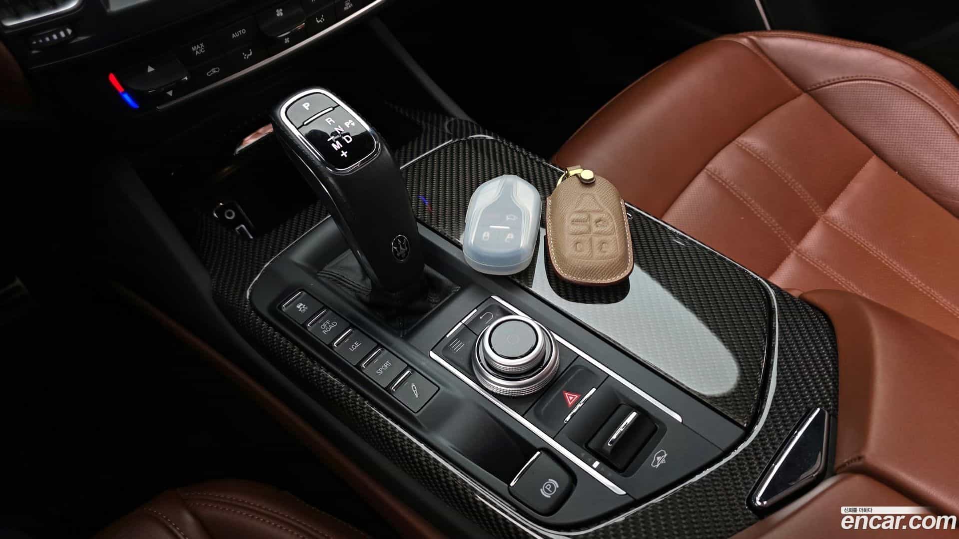 Levante Maserati 2019.3-INNER-009