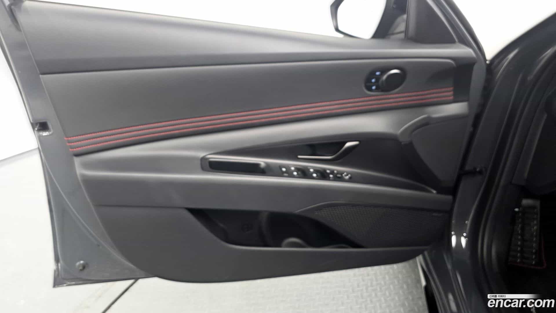 AVANTE Hyundai 2025.2-INNER-034