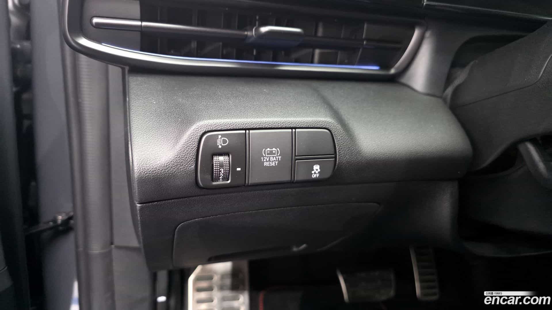 AVANTE Hyundai 2025.2-OPTION-042