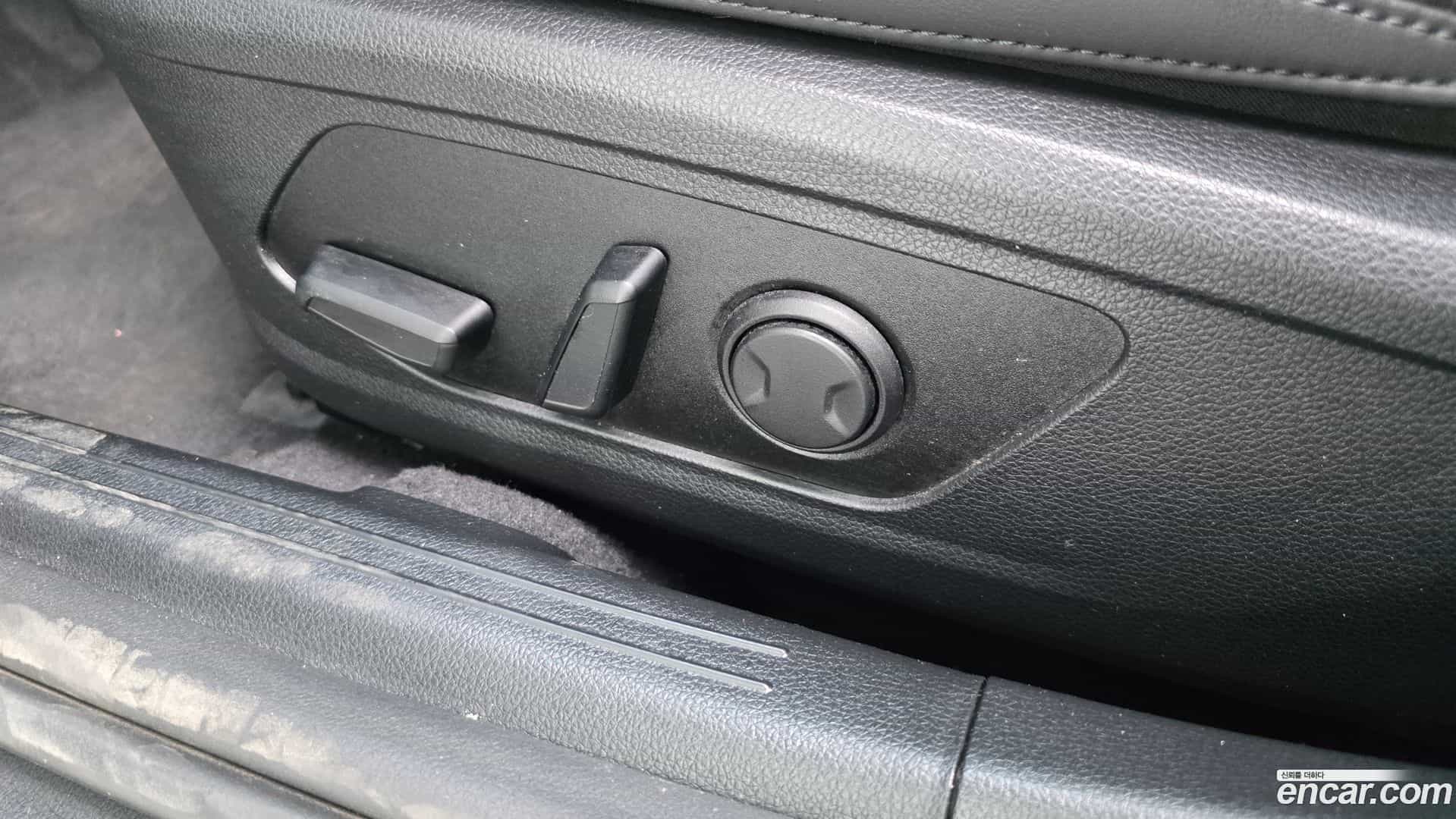 K5 Kia 2023.0-OPTION-044