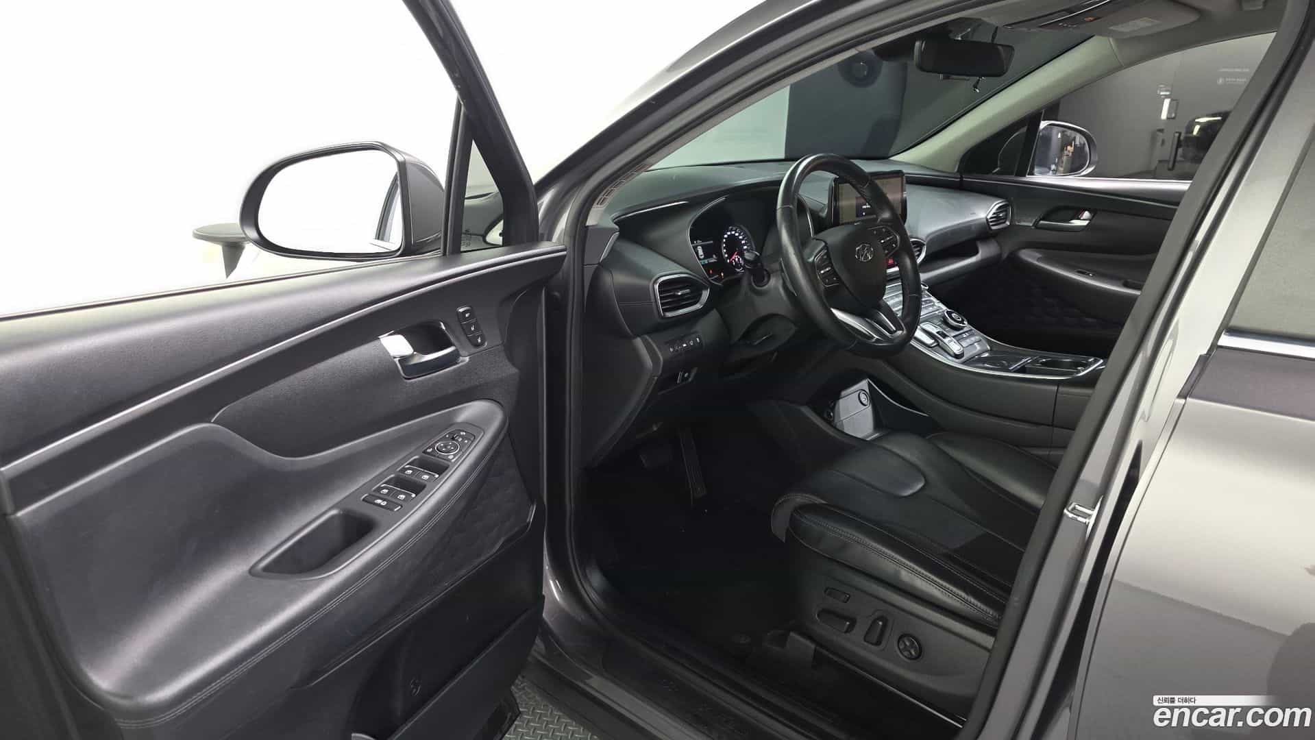 Santafe Hyundai 2021.2-INNER-010