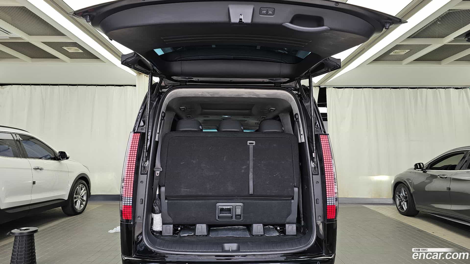 Staria Hyundai 2025.6-OPTION-024