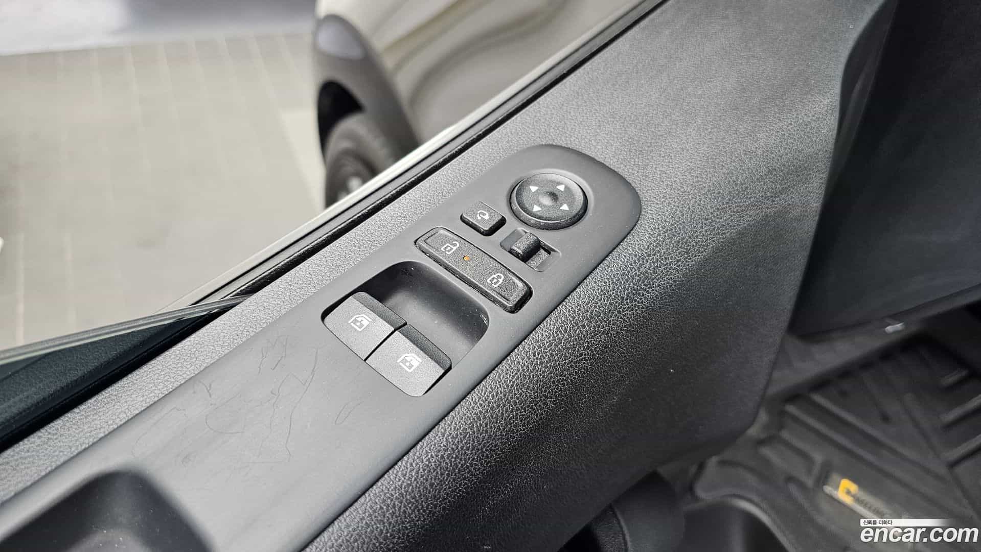 Staria Hyundai 2025.6-OPTION-047