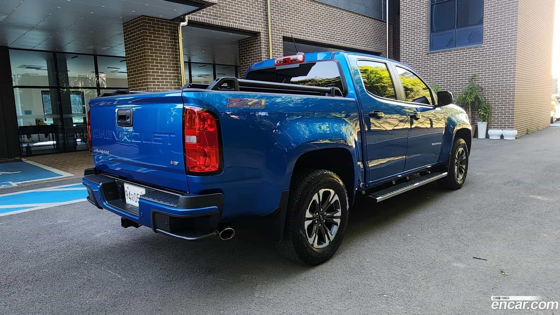 Colorado Chevrolet 2021.10-OUTER-002