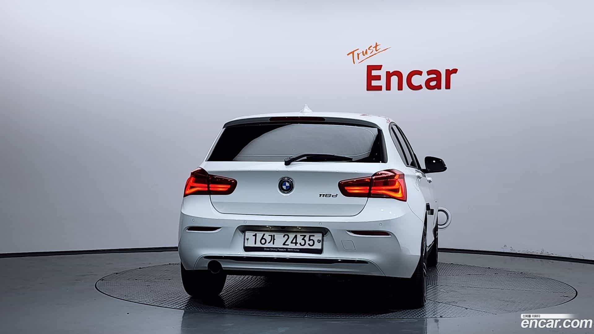 1-Series BMW 2017.1-OUTER-004
