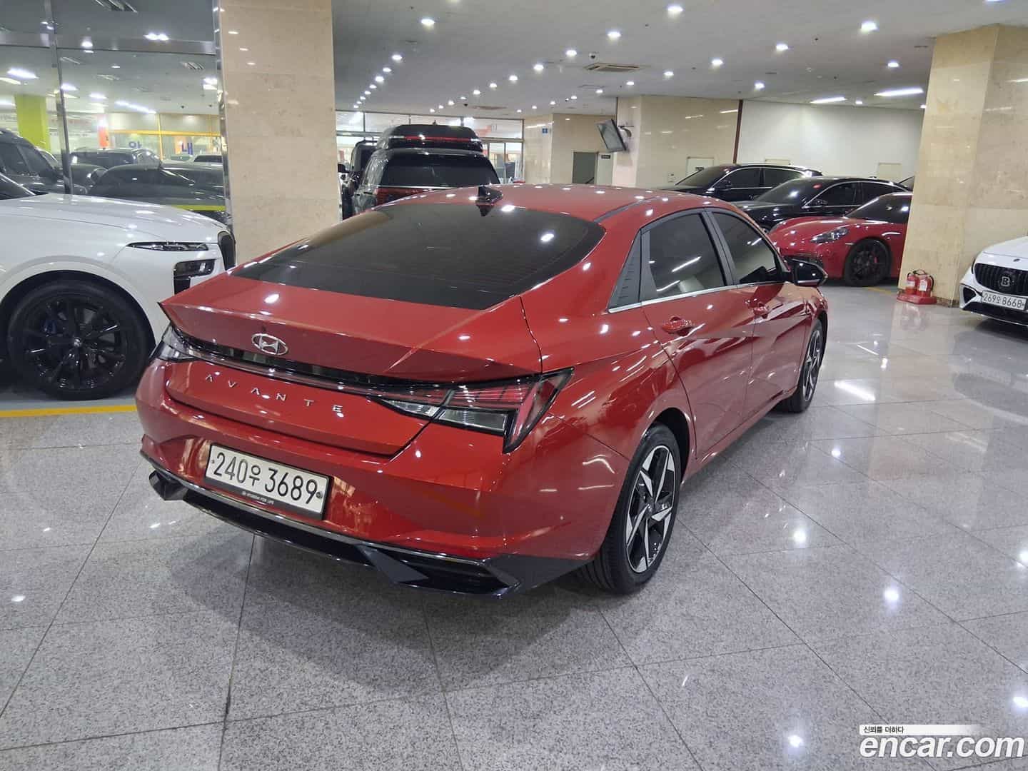 AVANTE Hyundai 2021.1-OUTER-004