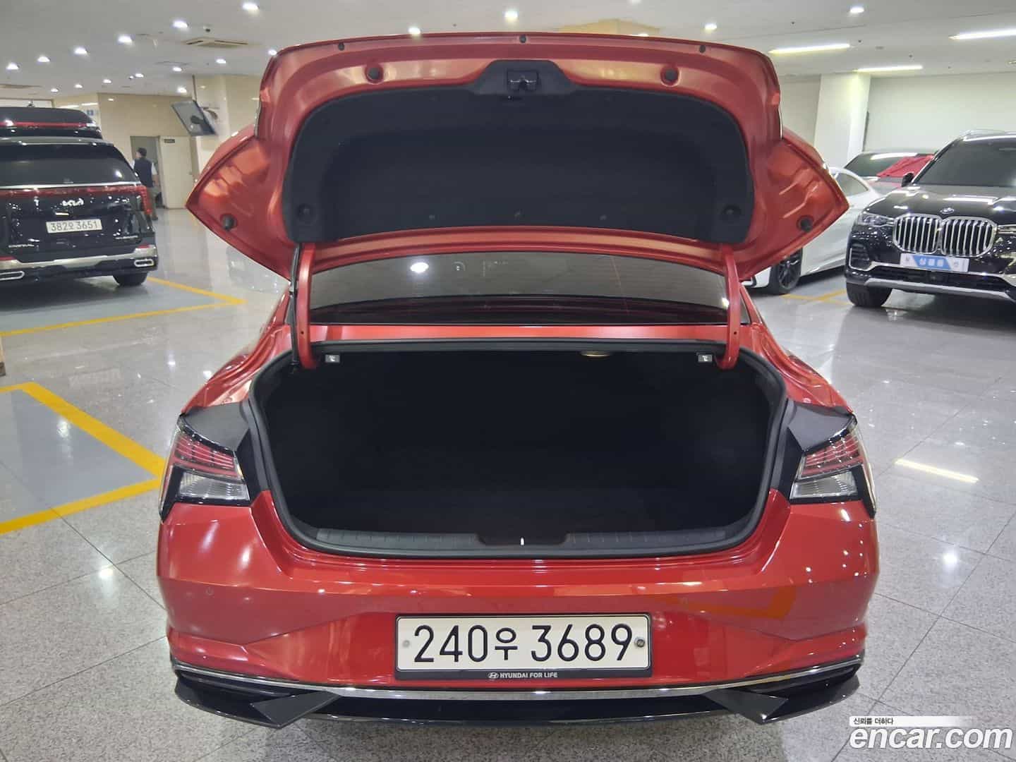 AVANTE Hyundai 2021.1-OUTER-005