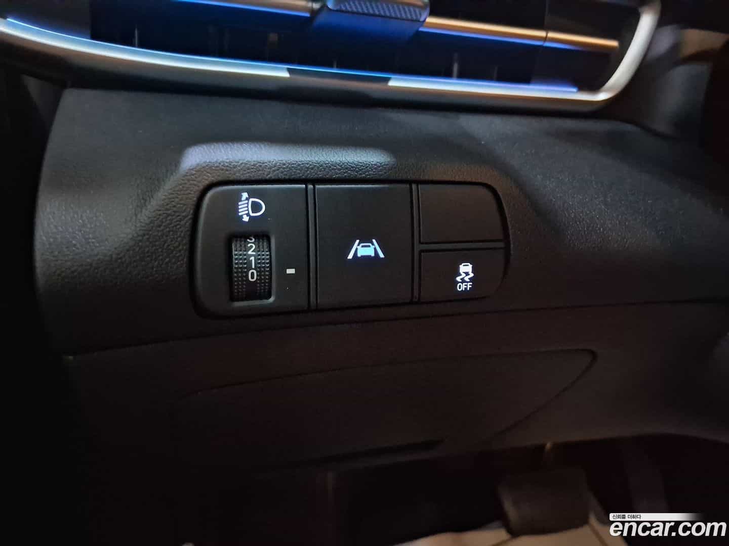 AVANTE Hyundai 2021.1-OPTION-016