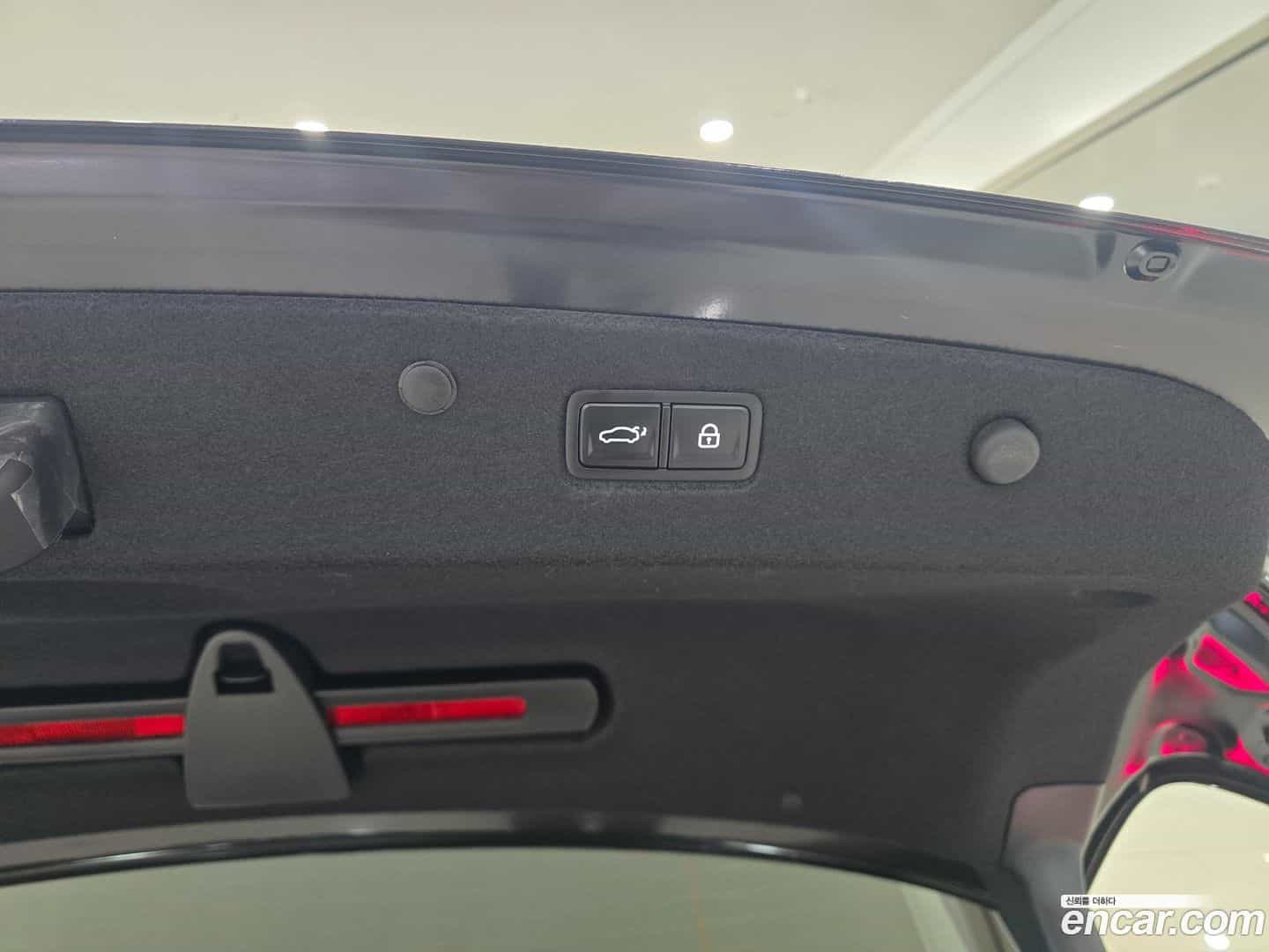 K8 Kia 2023.9-OPTION-016