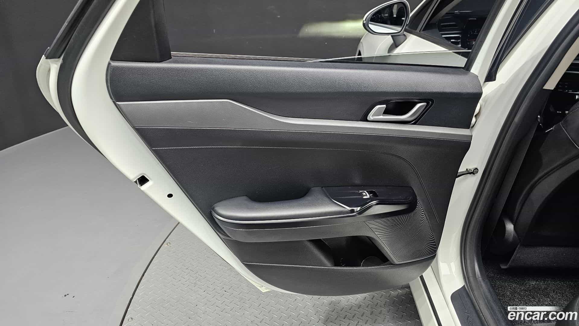 K5 Kia 2020.0-INNER-035