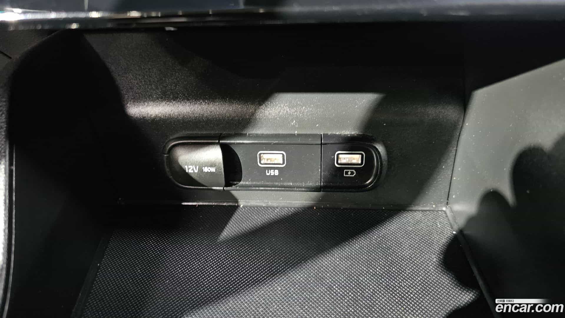 K5 Kia 2020.0-OPTION-043