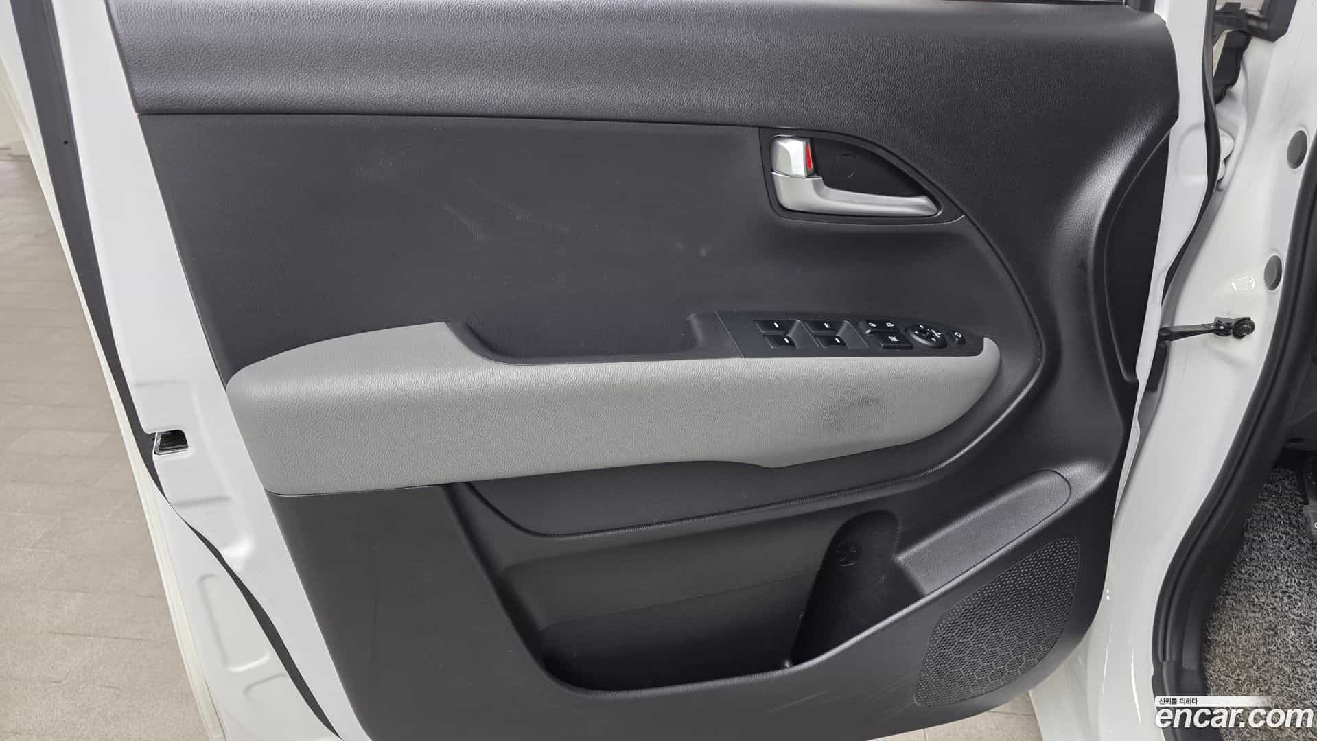 RAY Kia 2023.3-INNER-034