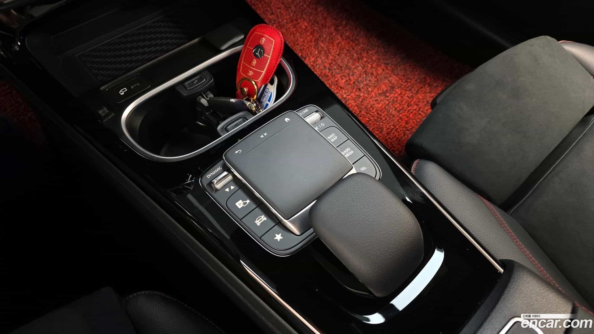 CLA-Class Mercedes-Benz 2023.4-OPTION-023