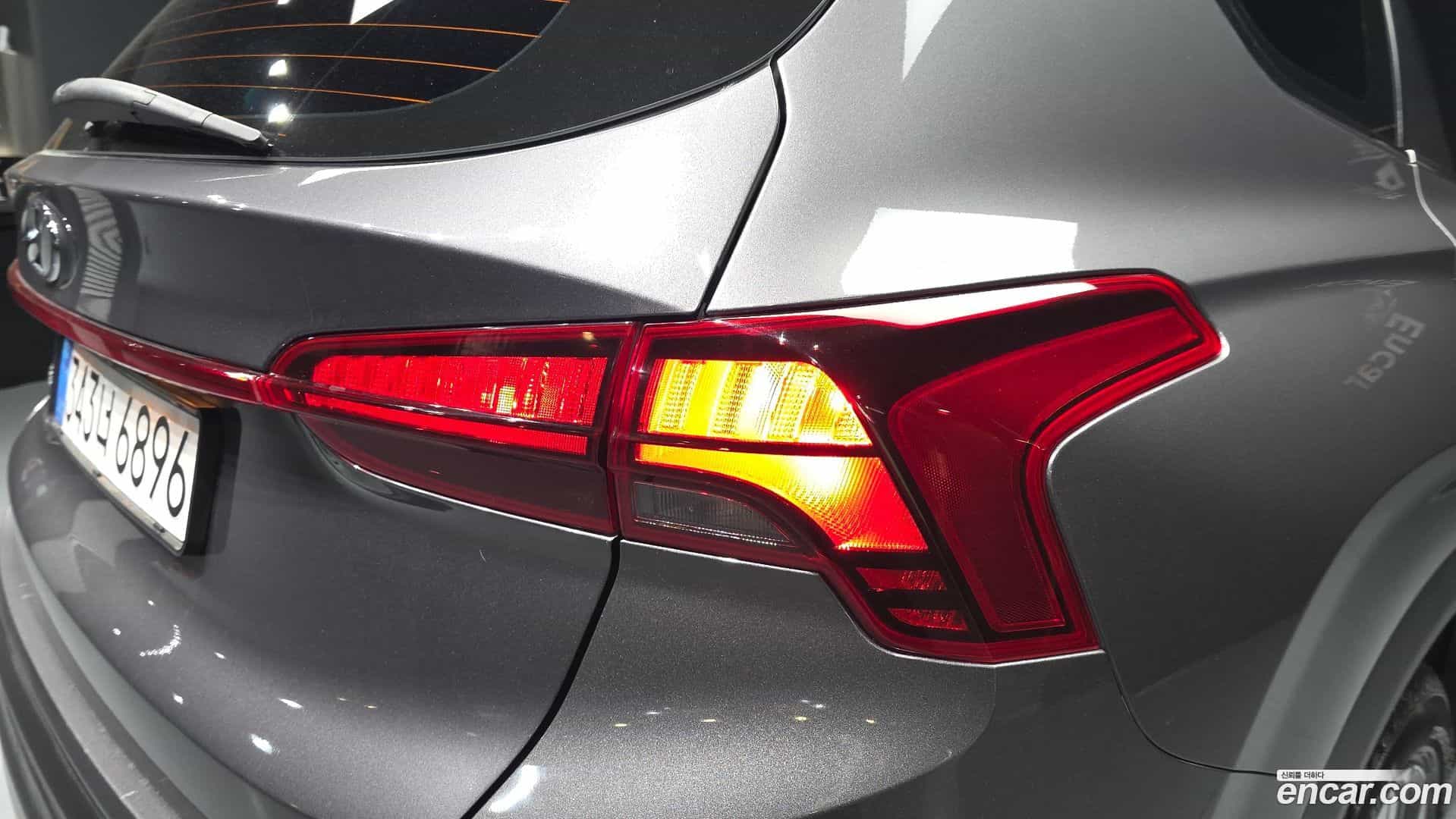 Santafe Hyundai 2020.10-OUTER-033