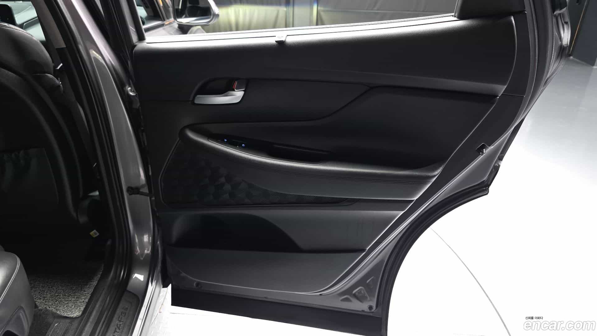 Santafe Hyundai 2020.10-INNER-035