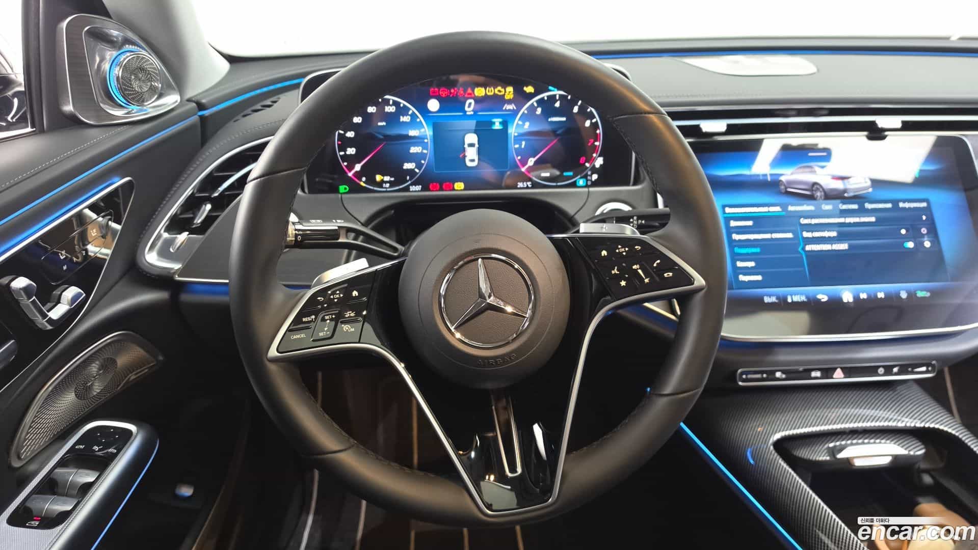 E-Class Mercedes-Benz 2024.7-OPTION-016