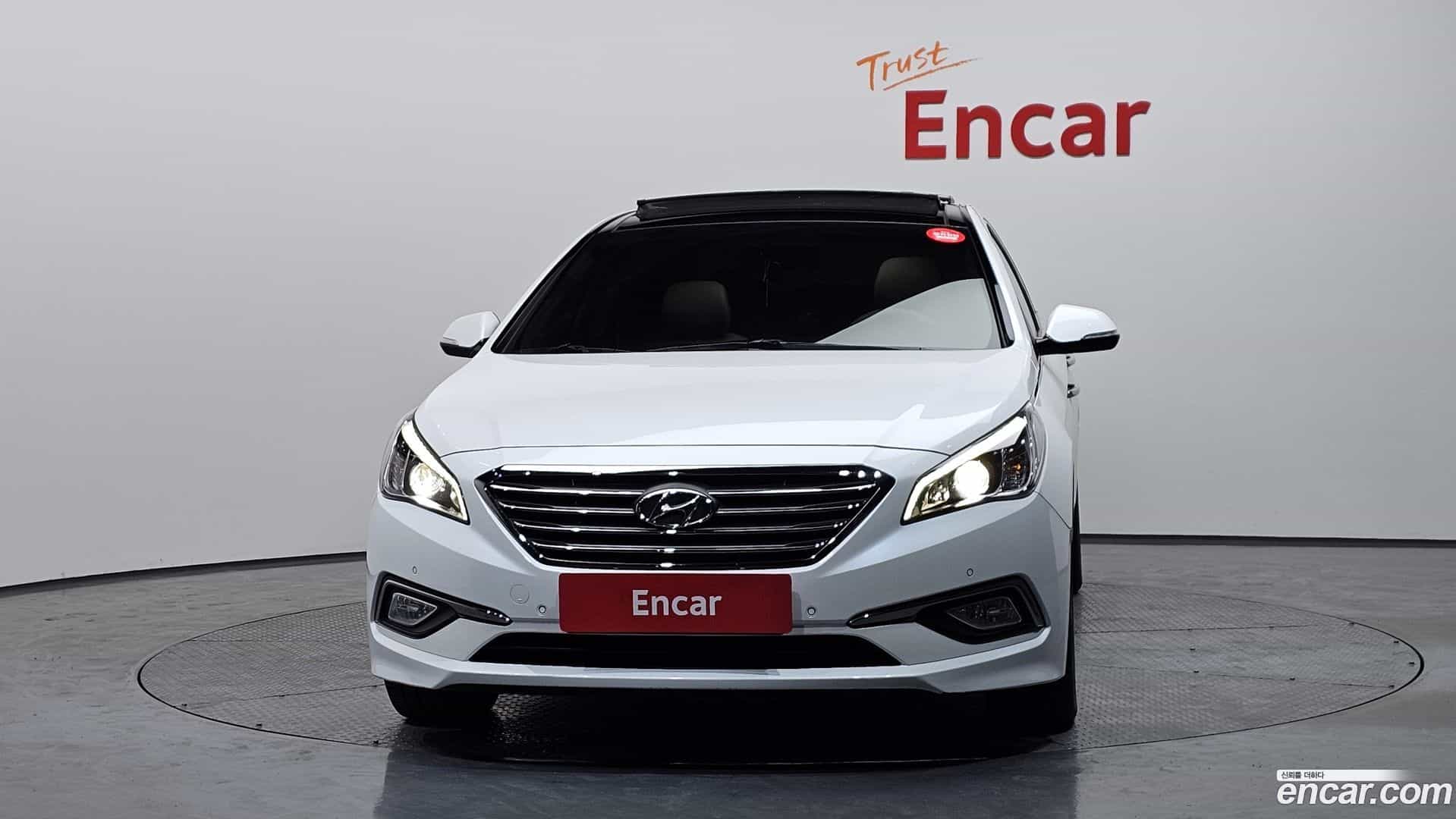 Sonata Hyundai 2015.8-OUTER-003