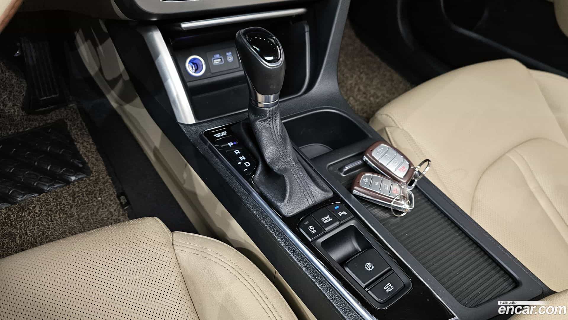 Sonata Hyundai 2015.8-INNER-009