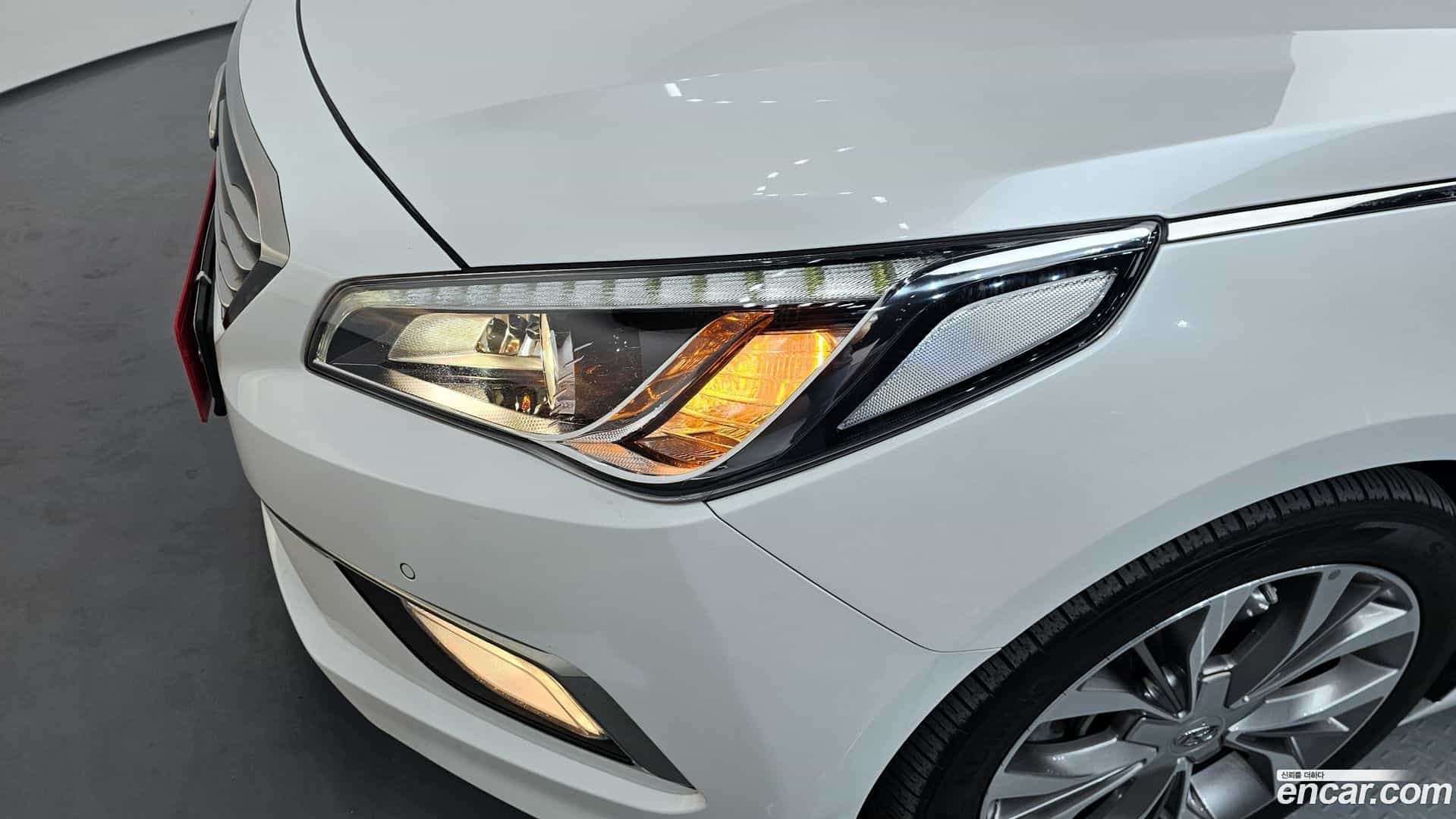 Sonata Hyundai 2015.8-OUTER-032