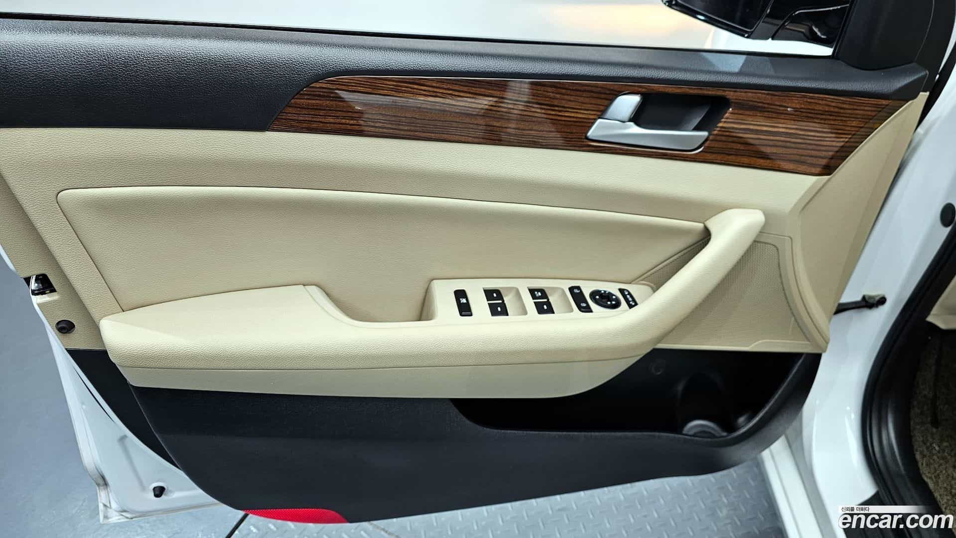Sonata Hyundai 2015.8-INNER-034