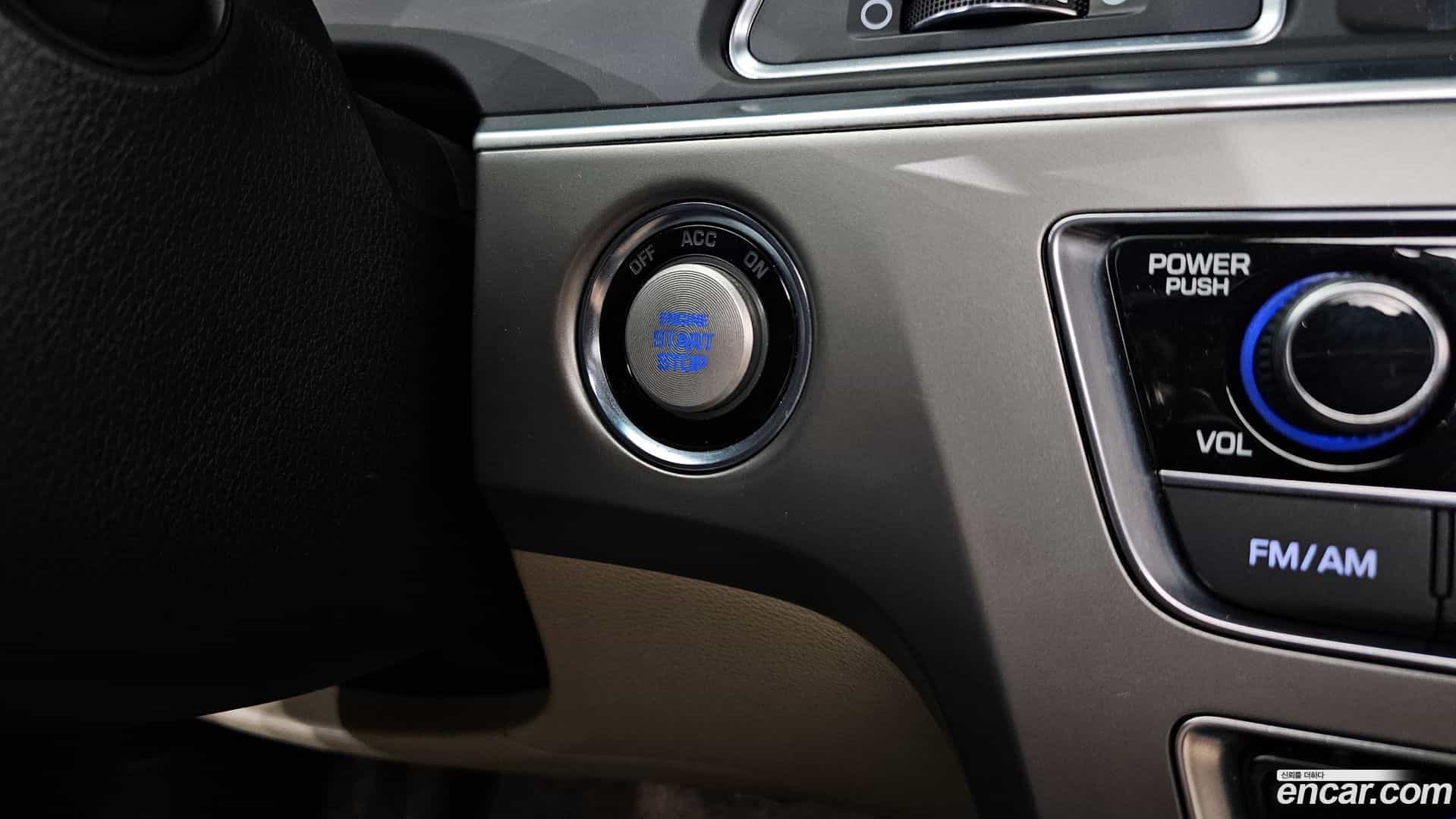 Sonata Hyundai 2015.8-OPTION-040