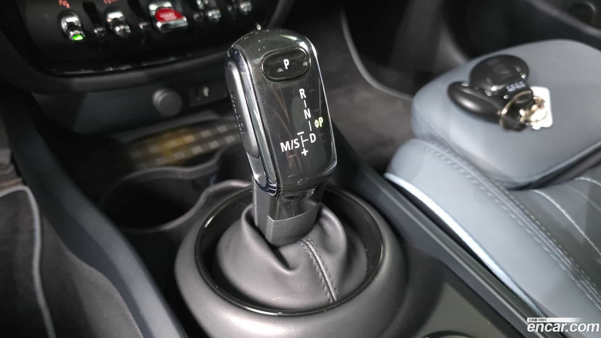 Clubman Mini 2022.9-INNER-009